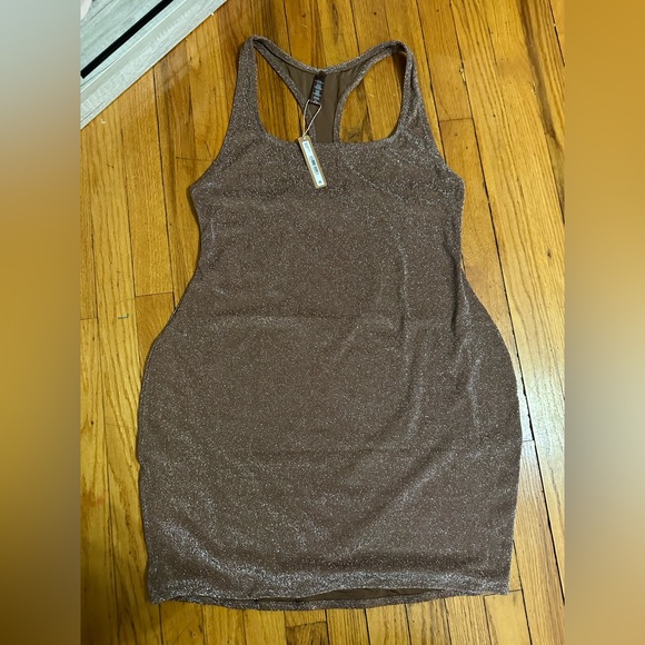 SKIMS Glitter Swim Metallic Dress in Cocoa Size 3X NWT! - Picture 8 of 11